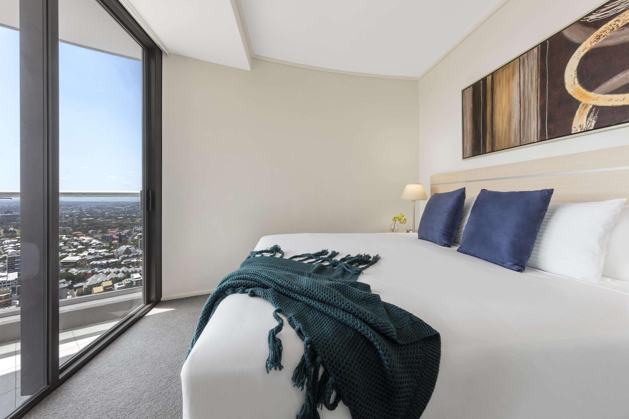 Oaks Brisbane Aurora Suites 外观 照片