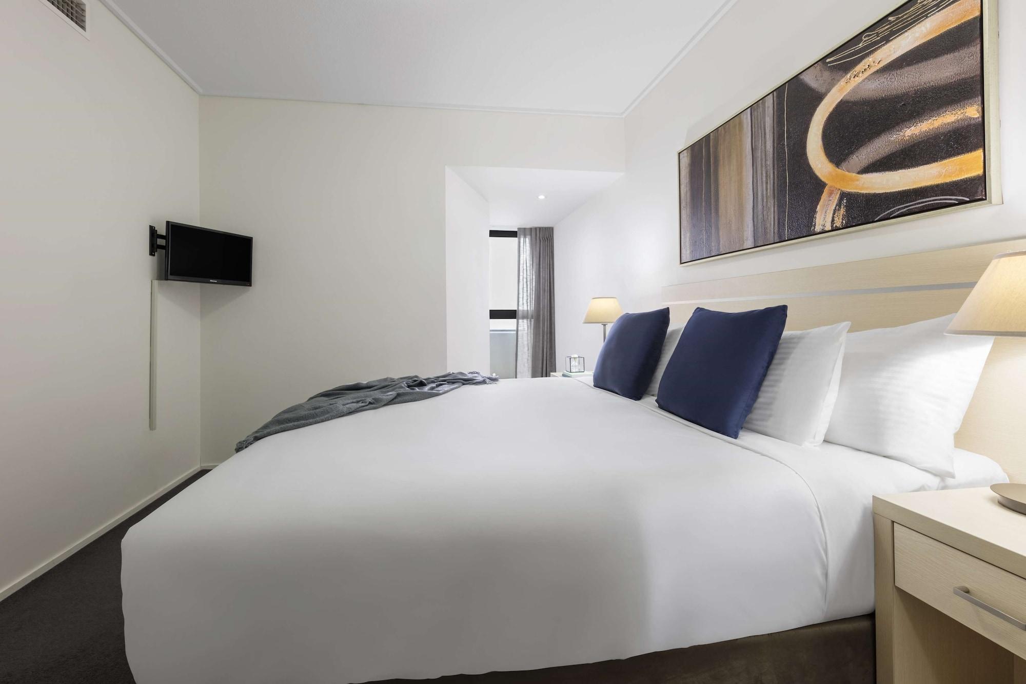 Oaks Brisbane Aurora Suites 外观 照片
