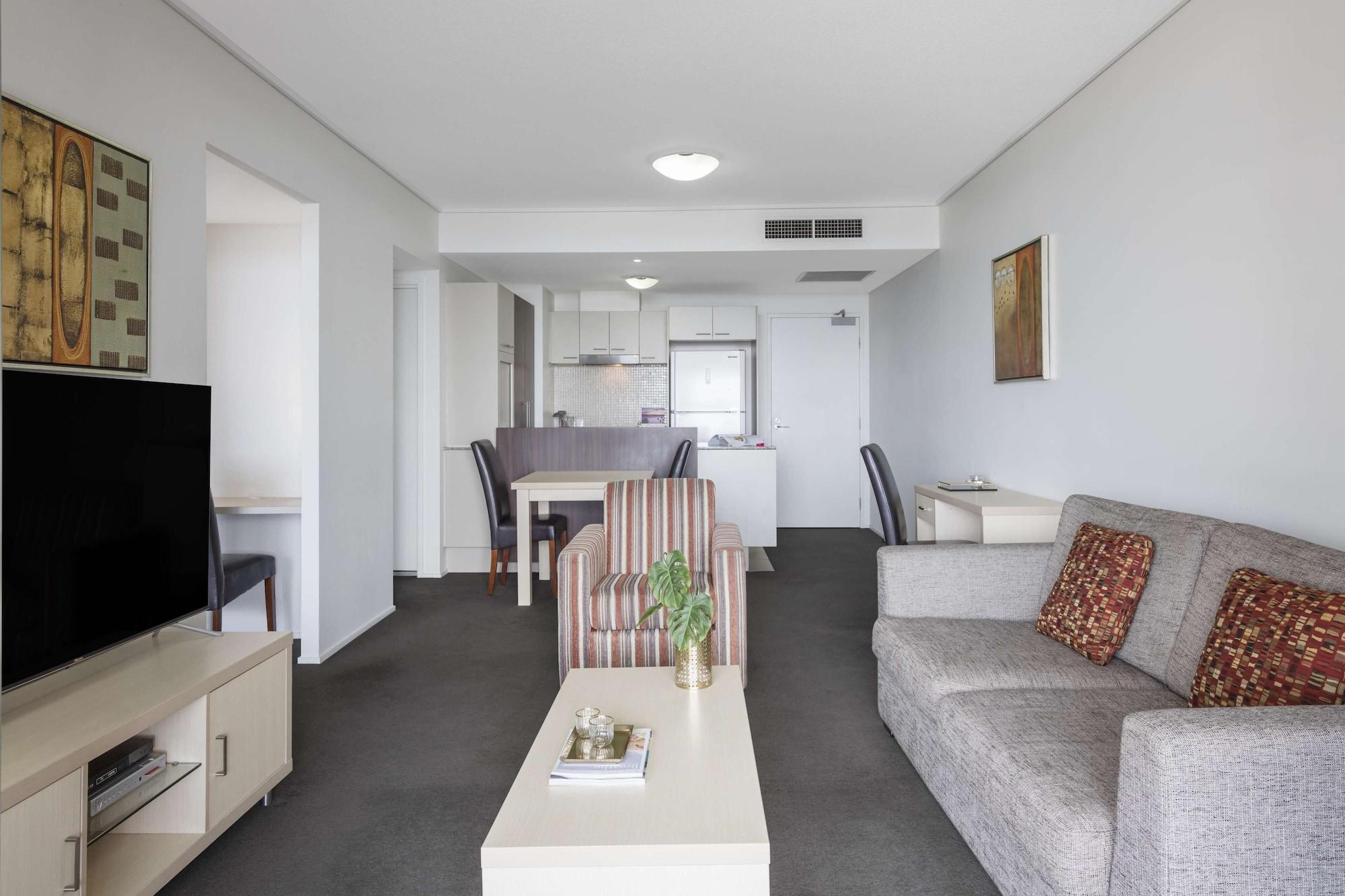 Oaks Brisbane Aurora Suites 外观 照片