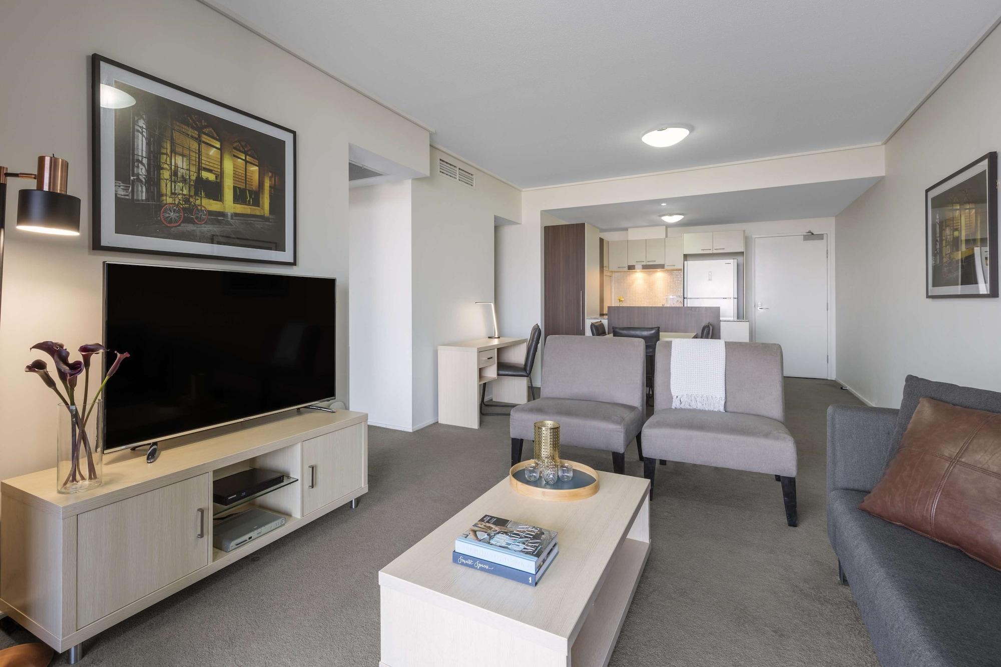 Oaks Brisbane Aurora Suites 外观 照片