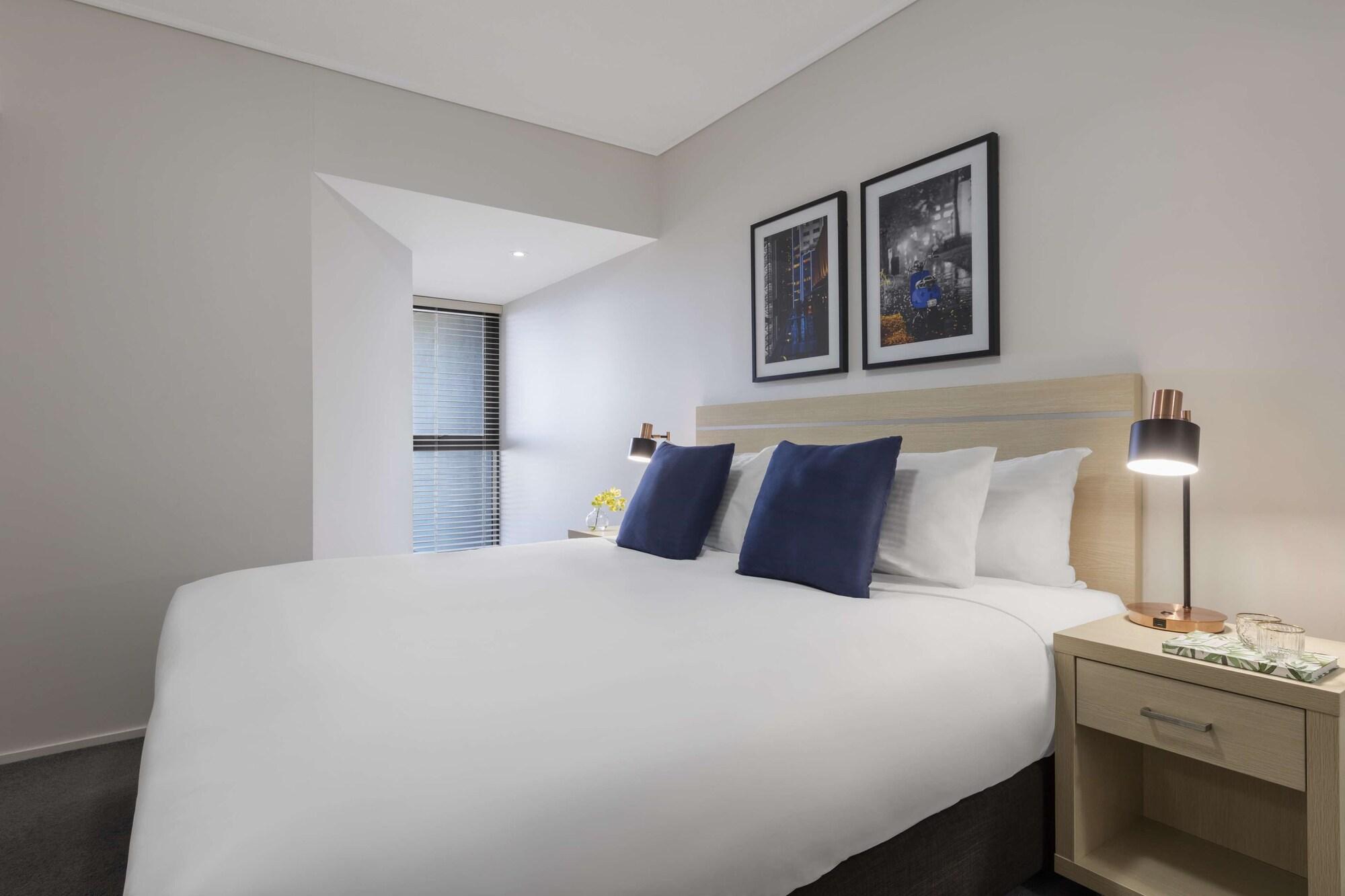 Oaks Brisbane Aurora Suites 外观 照片
