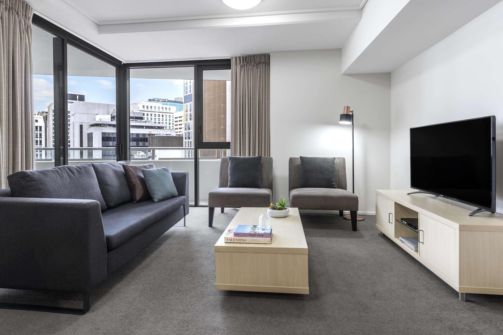 Oaks Brisbane Aurora Suites 外观 照片