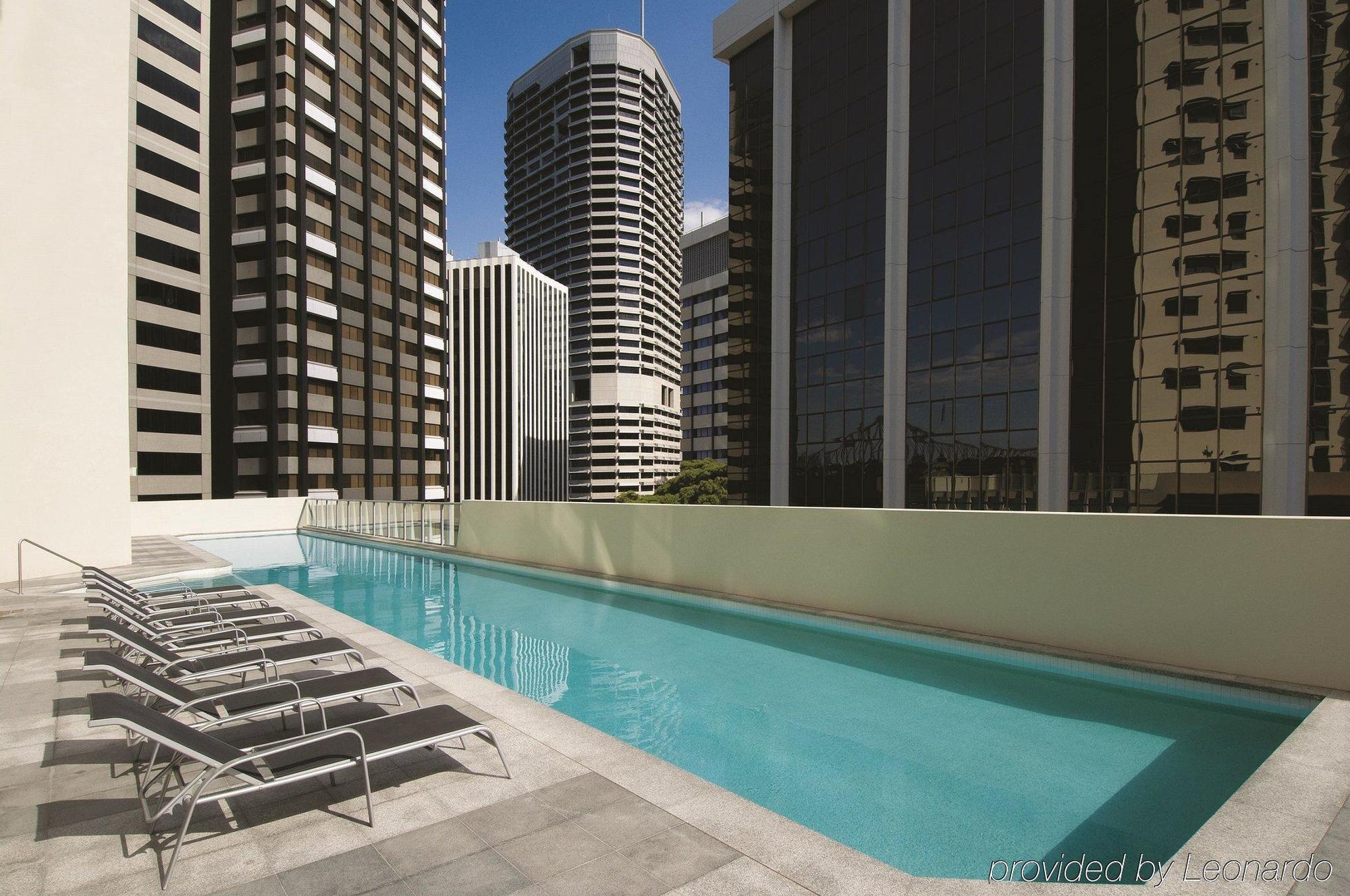 Oaks Brisbane Aurora Suites 外观 照片