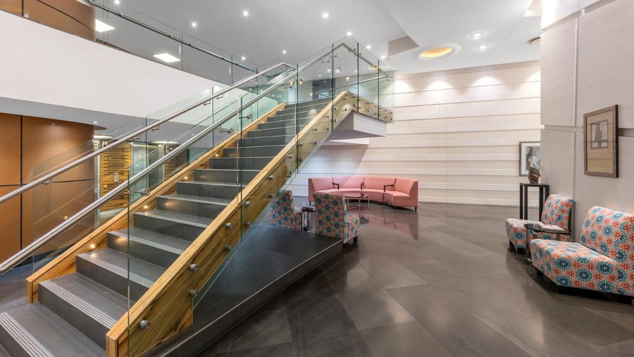 Oaks Brisbane Aurora Suites 外观 照片